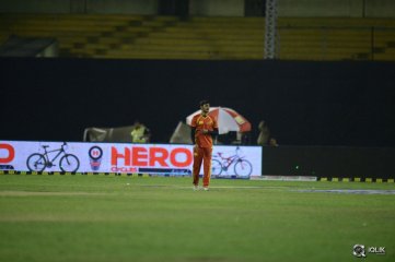 CCL 5 Telugu Warriors vs Bengal Tigers Match Photos